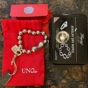 Uno De 50 Snowflake Bracelet